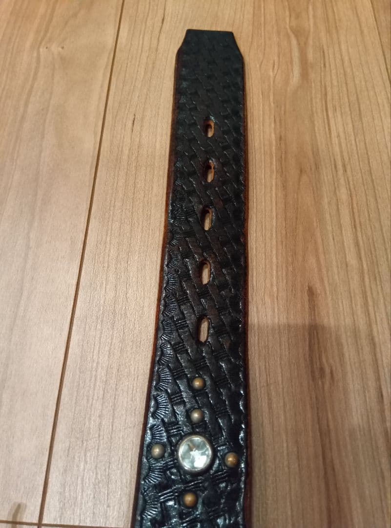 HTC★スタッズベルト 34