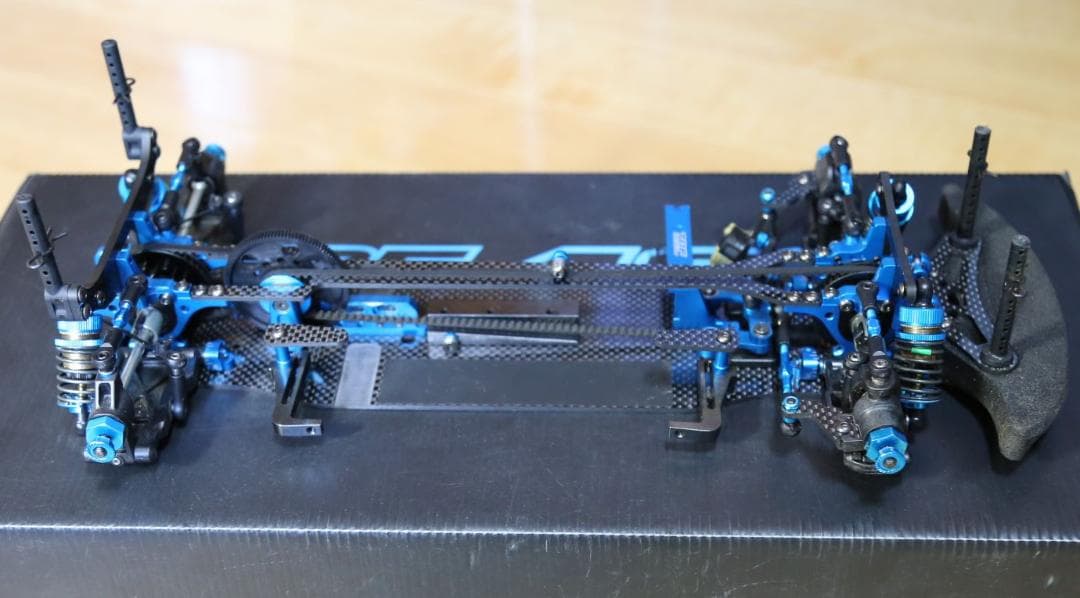 タミヤ 1/10 TRF420  中古　完バラメンテ済　予備パーツ有り