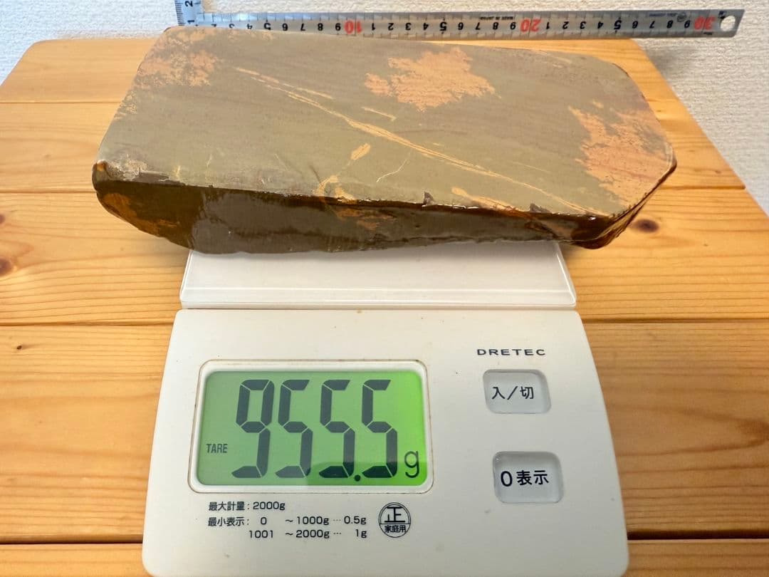 天然砥石　山不明　仕上げ砥石　蓮華　鯰入り