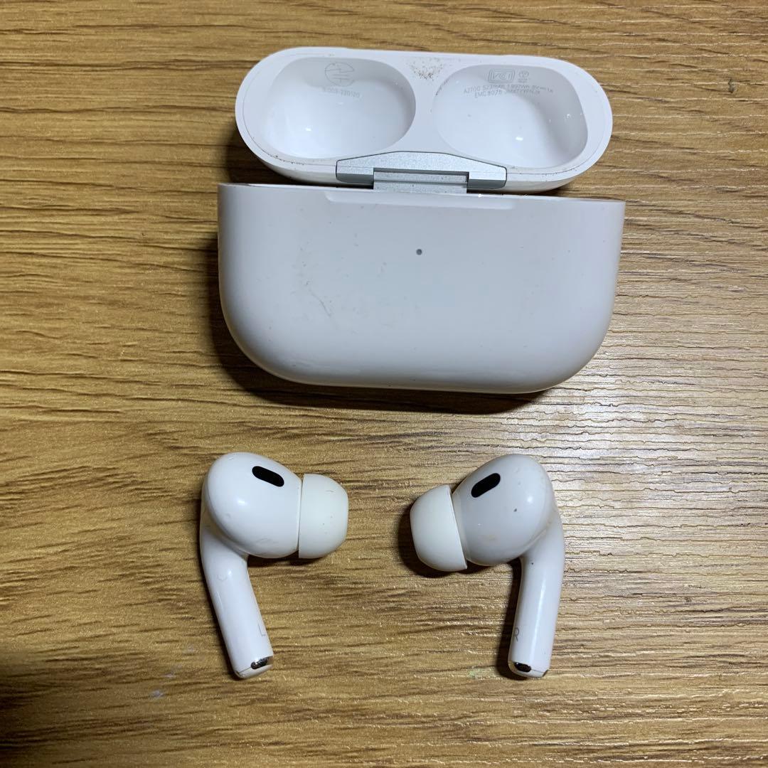 Apple AirPods Pro 第二世代　lightning