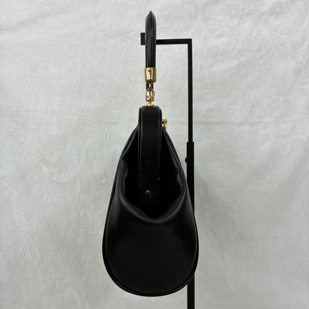 【RobertadiCamerino】レザー がま口 ワンハンドル ハンドバッグ