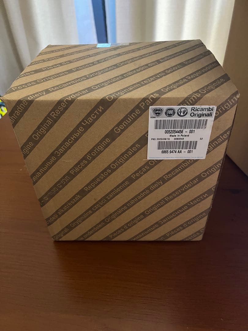 FIAT500 Panda ラジエーター リザーバータンク