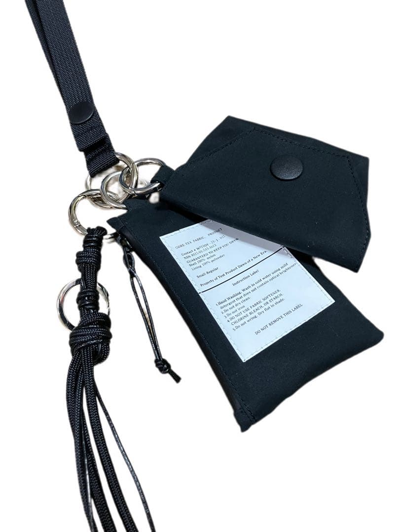 GORE-TEX ケース　×2 ネックストラップセット