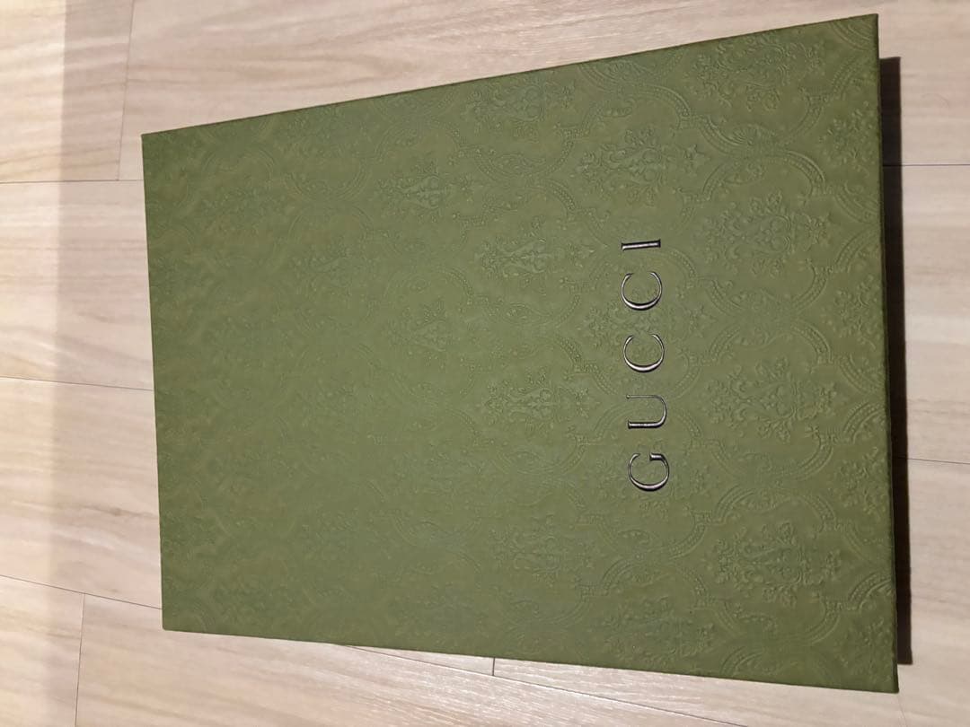 新品未使用品 GUCCI シャツ長袖 定価85,000円