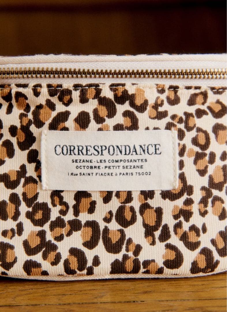 極美品　sezane セザンヌ　バッグ　レオパード　ポーチ　バナナバッグ