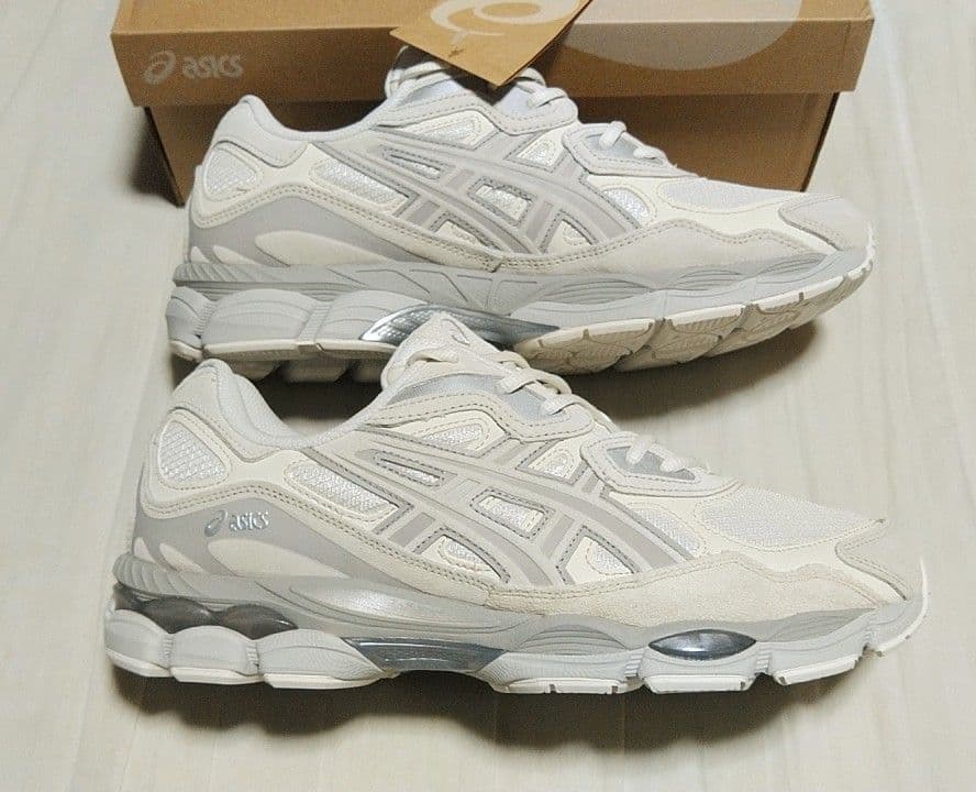 新品箱入 ASICS GEL-NYC アシックス ゲル エヌワイシー 28.5㎝