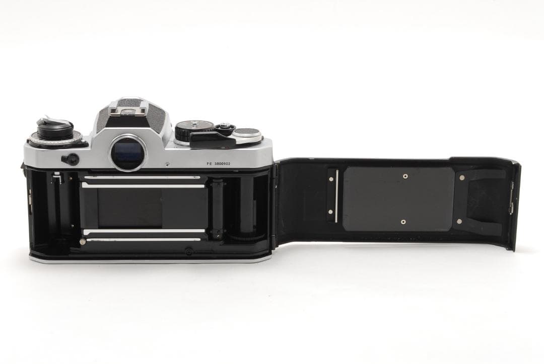 【良品】Nikon ニコン ボディ フィルムカメラ シルバー