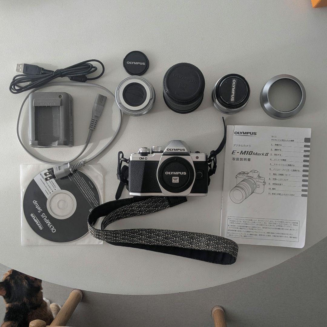 OLYMPUS OM-D E-M10 MarkII シルバー+セット＆単焦点