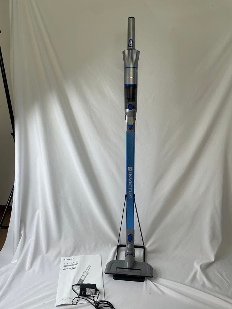 INVICTUSONE インビクタスワン　コードレス掃除機 2024年製