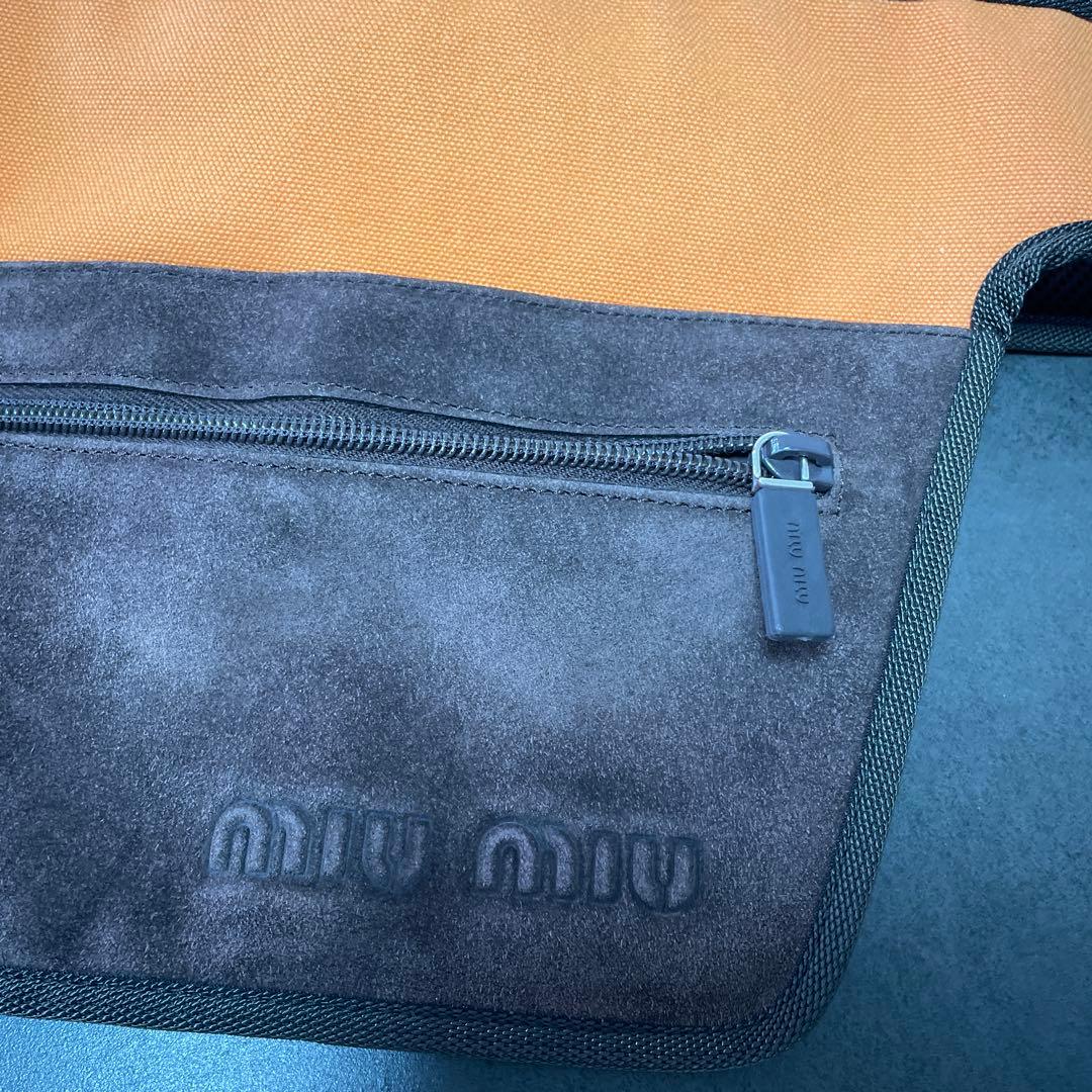 D*a様 【レア】 MIUMIU ウエストバッグ 白タグ