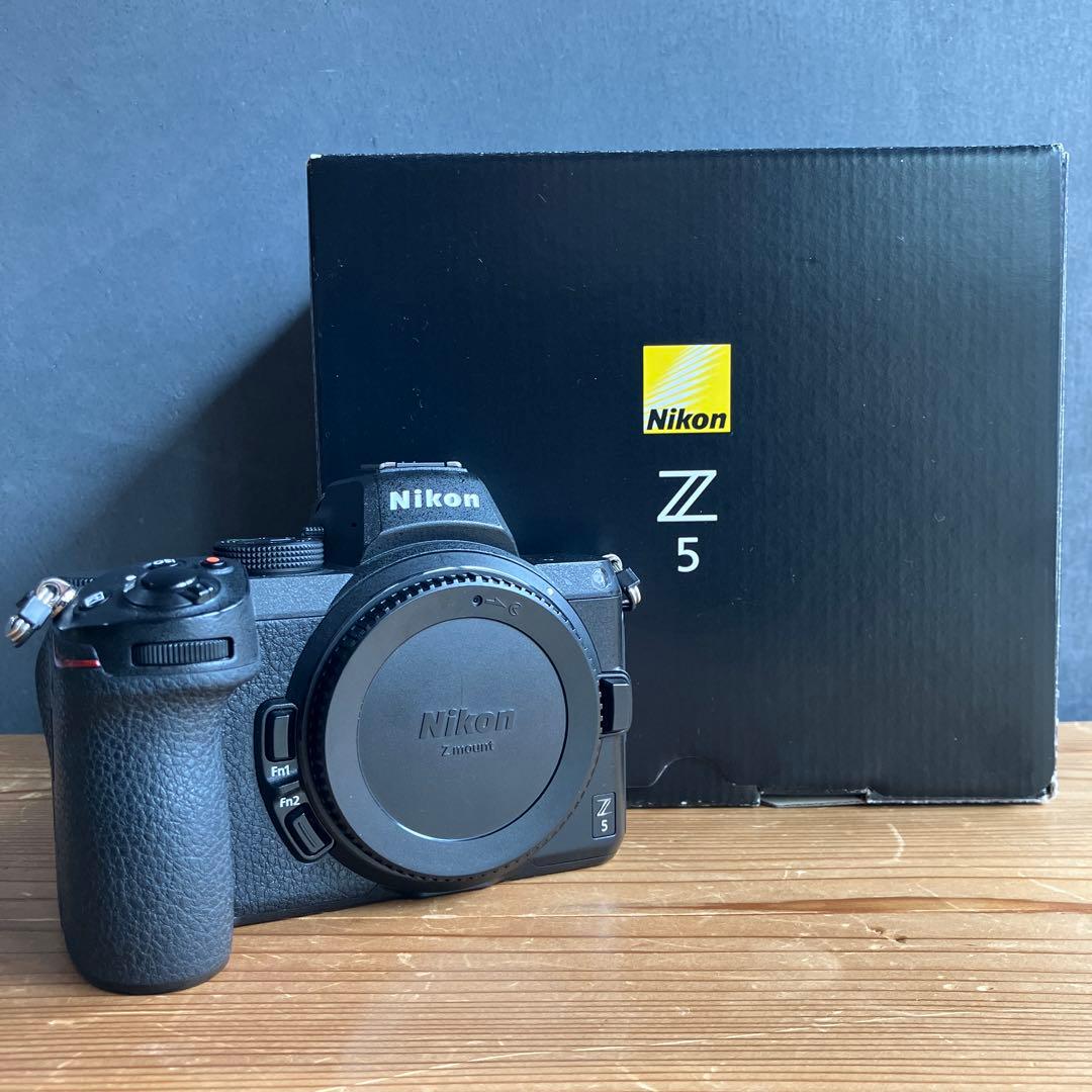 デジタルカメラ Nikon Z5