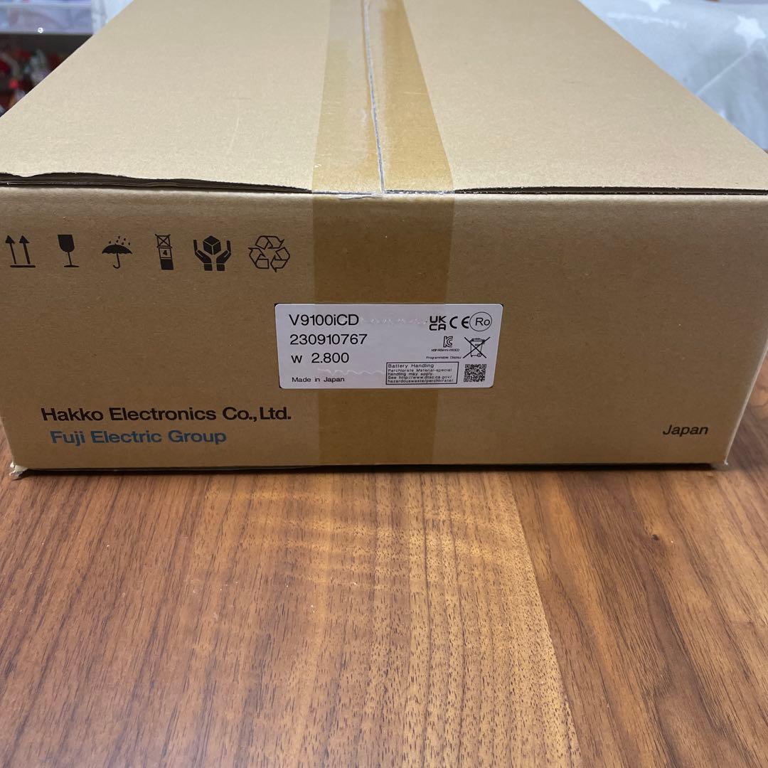 【未開封品】富士電機　タッチパネル　V9100ICD