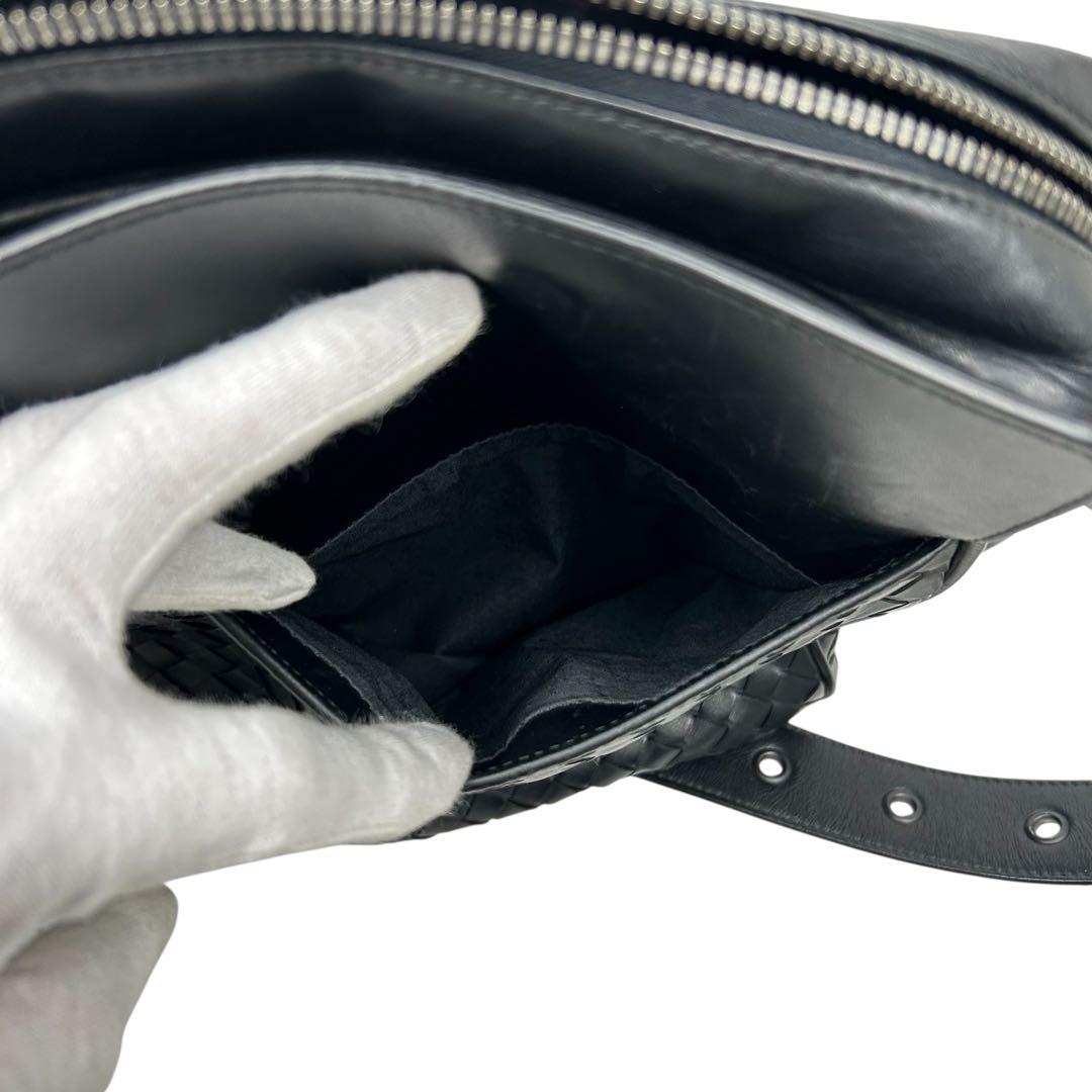 ボッテガヴェネタ イントレチャート ショルダーバッグ メッセンジャーバッグ