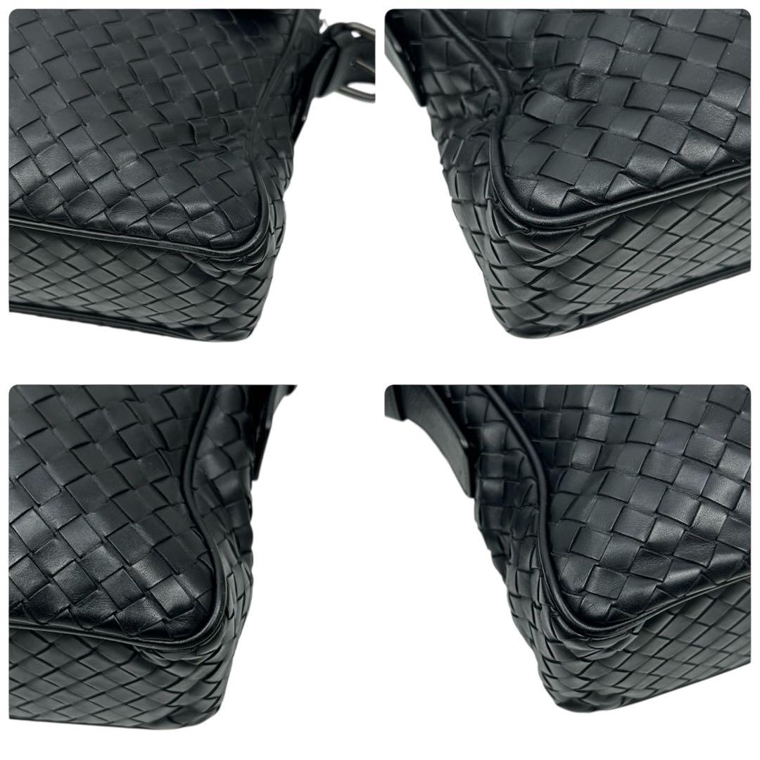 ボッテガヴェネタ イントレチャート ショルダーバッグ メッセンジャーバッグ