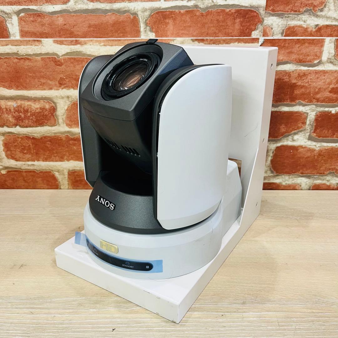 K3335【SONY】 BRC-Z700 旋回型HDカラービデオカメラ