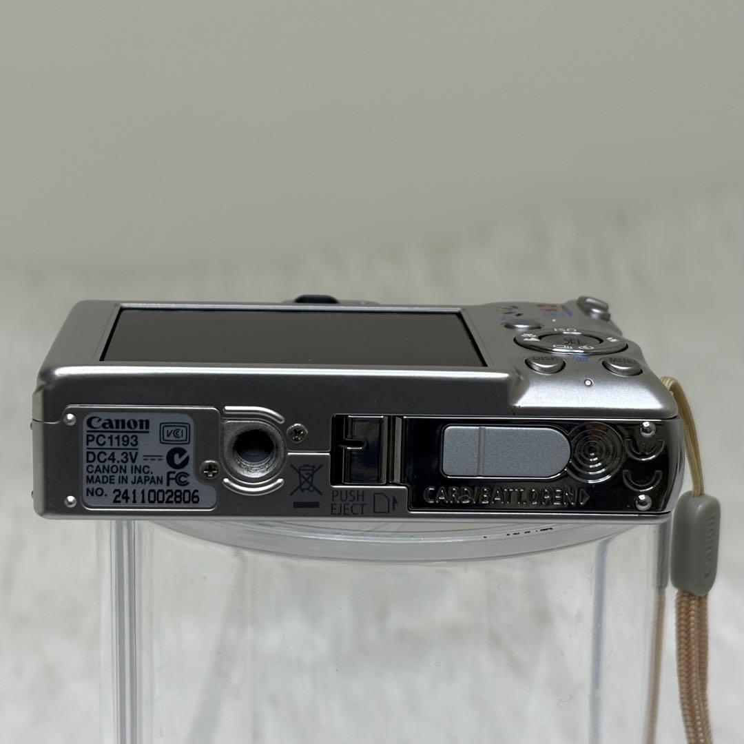 Canon カメラ　IXY 70 PC1193 充電器　箱 コンデジ　動作品