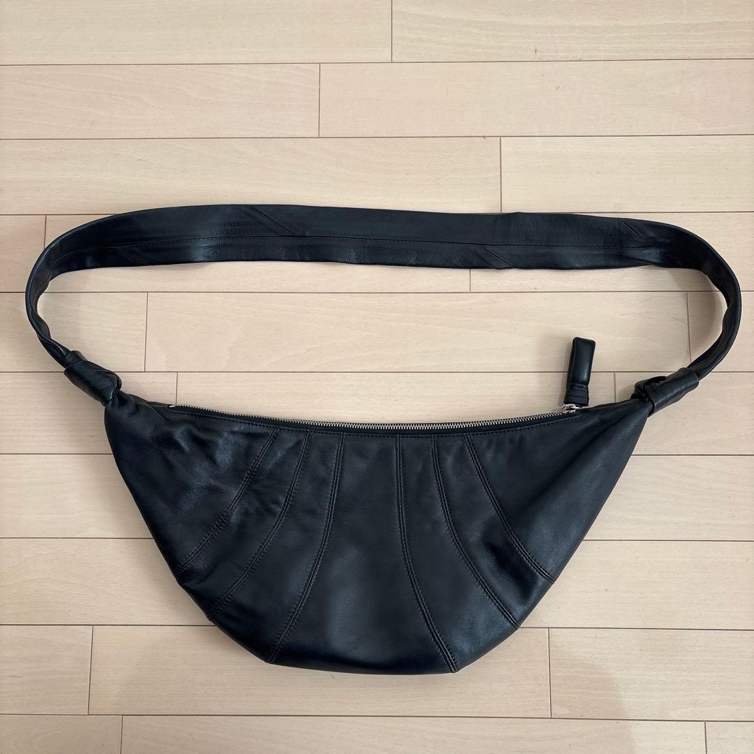 バッグ LEMAIRE MEDIUM CROISSANT BAG BLACK