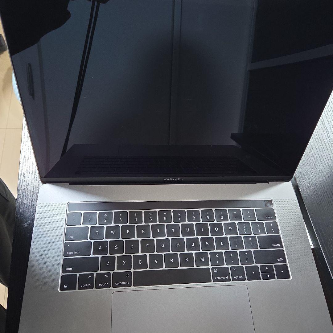 Apple MacBook Pro15インチ2016年モデルUSキーボード
