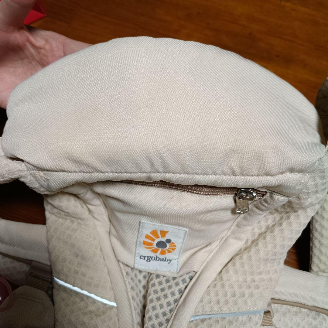 ErgoBabyCarrier オムニ ブリーズ SG ナチュラルベージュ