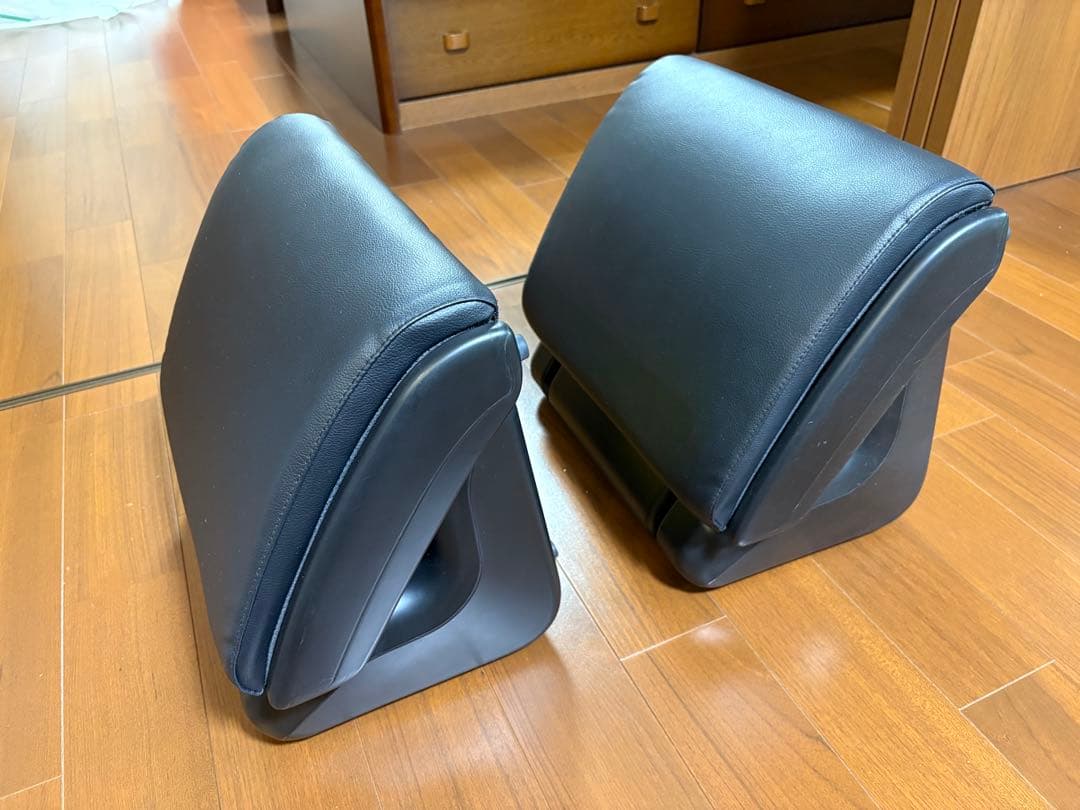 TOYOTA 純正　オットマン　2個セット