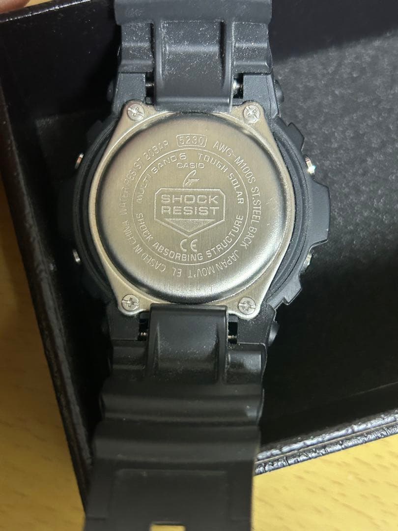 G-SHOCK デジタル腕時計 ブラック/ホワイト　AWG-M100S