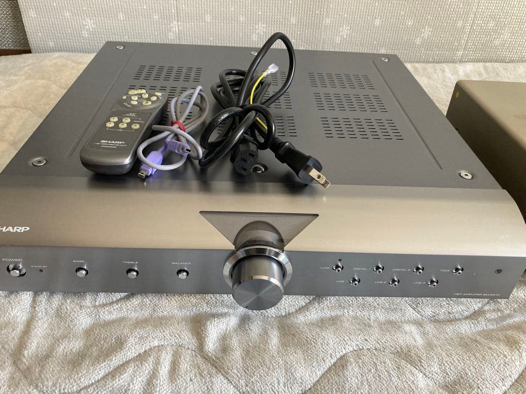 シャープ　1ビットデジタルアンプ　SM-SX10 100W +100W　(4Ω)