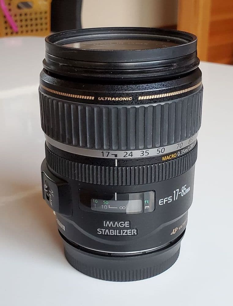 キャノン EF-S 17-85mm F4-5.6 IS USM