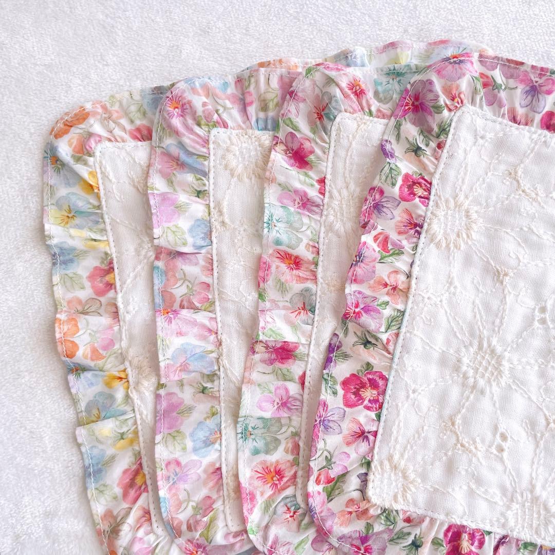 〈48〉Mim様　リバティ ハンドメイド フリル付ガーゼハンカチ 入園 入学