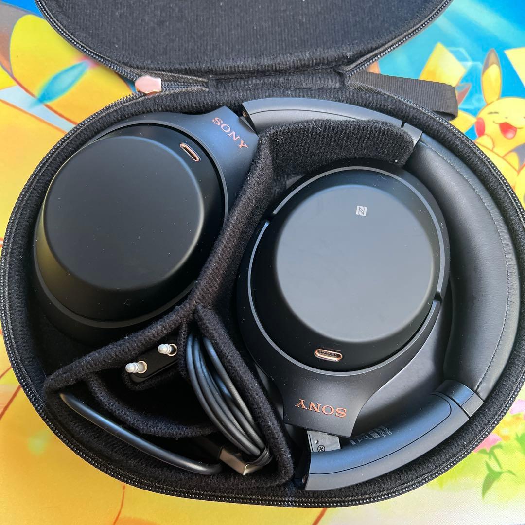 SONY ワイヤレスヘッドホン ケース付き WH-1000XM3