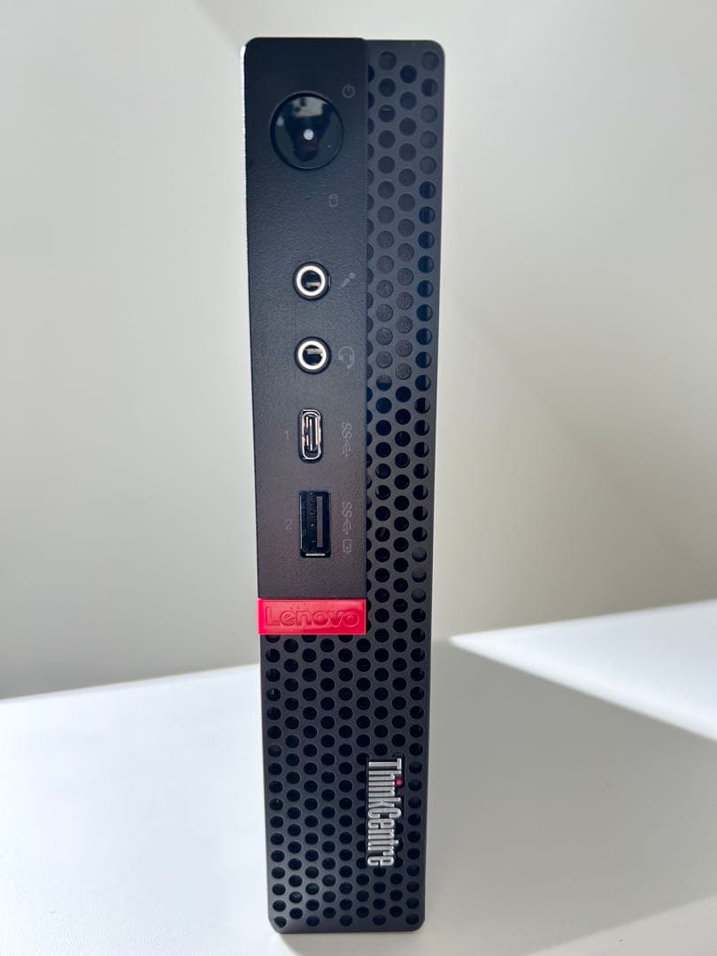 Lenovo ThinkCentre M75q-1 AMD Ryzen5ミニPC