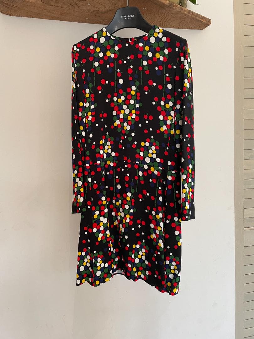 イヴ・サンローラン　ワンピース　新品未使用