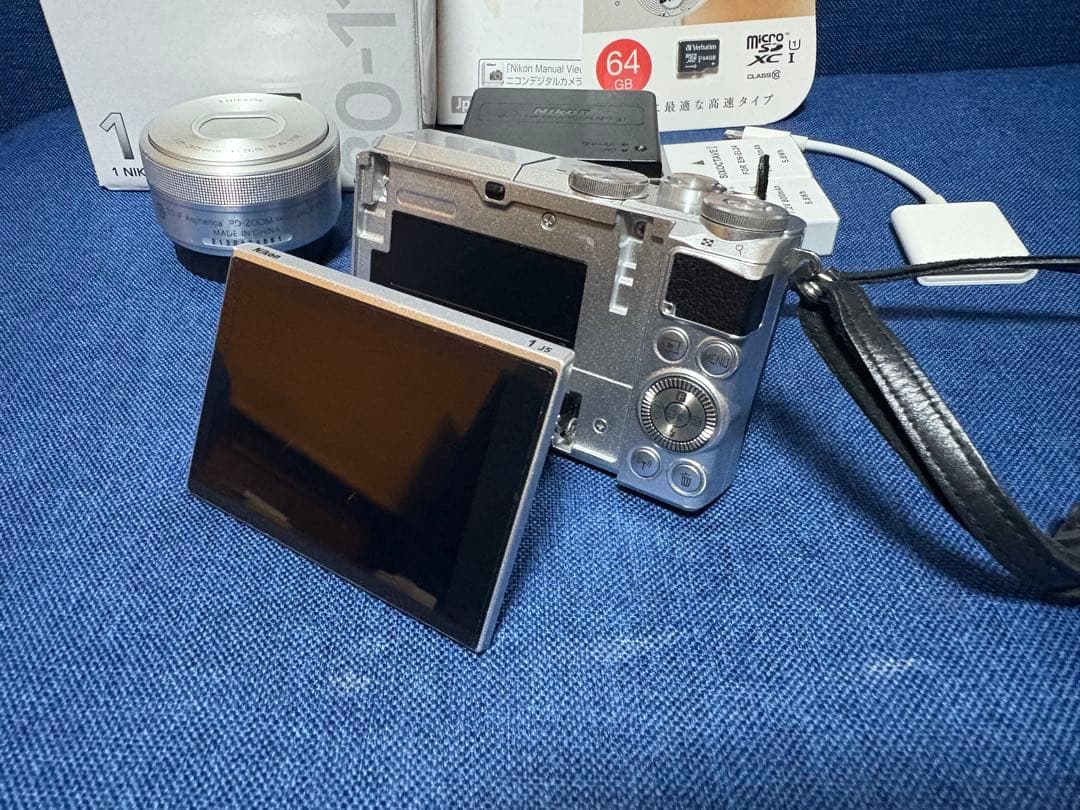 Nikon 1 J5 1 NIKKOR VR 30-110mmセット