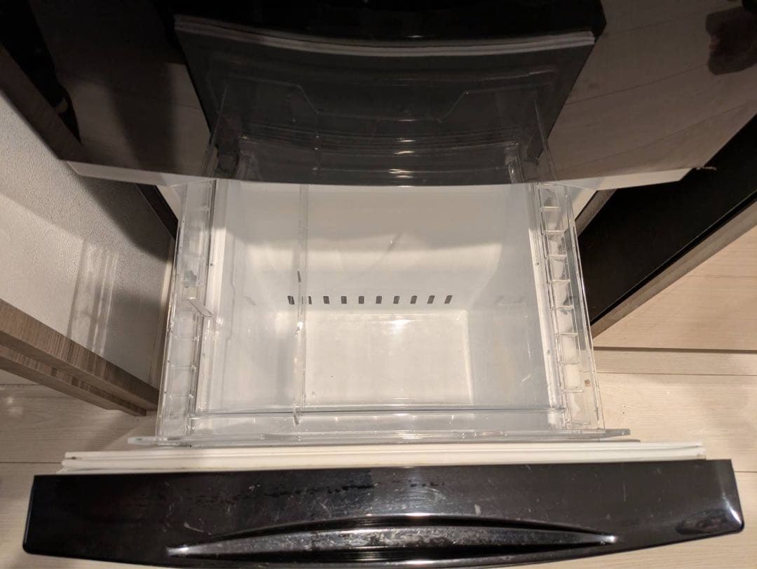 ぐ*ん様 【7/31発送予定】TOSHIBA 冷蔵庫170L GR-P17BS(