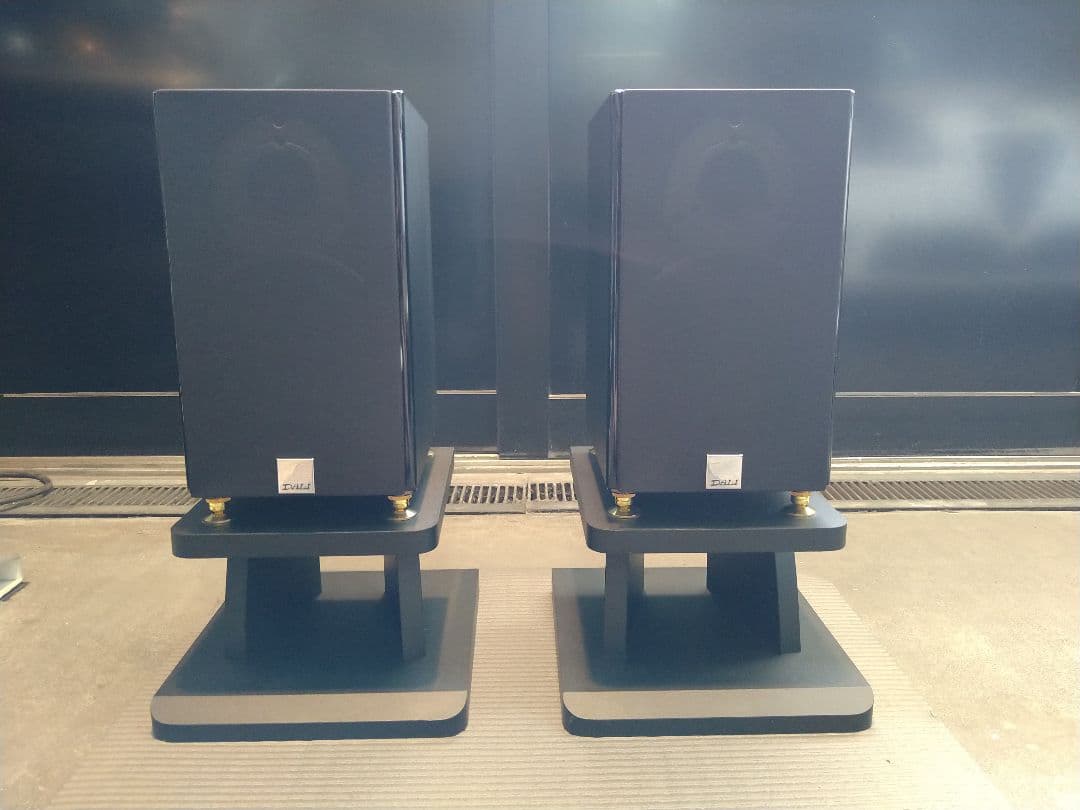 DALI ZENSOR1　ブラック　2本セット＋スピーカースタンド