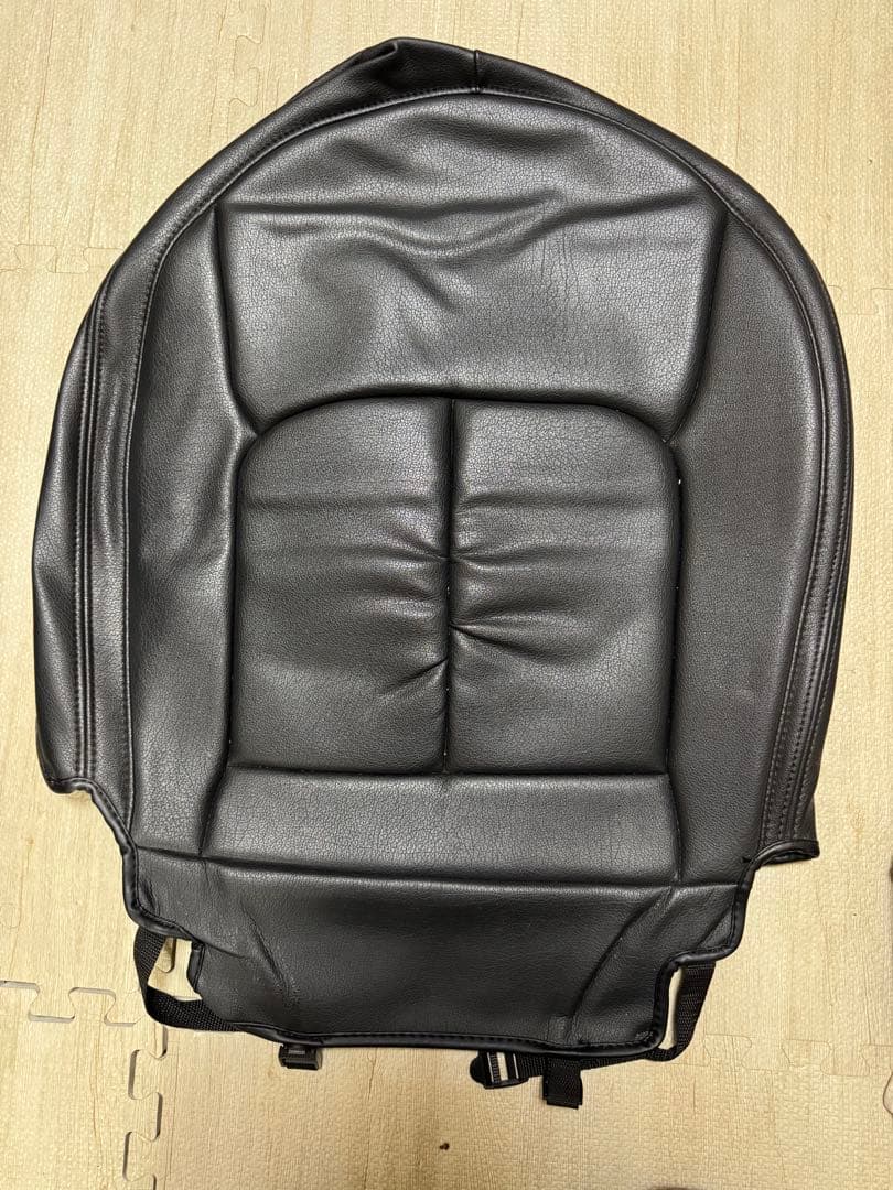 クラッツィオ シートカバー センターレザー　プリウス50系ZVW51 ZVW55