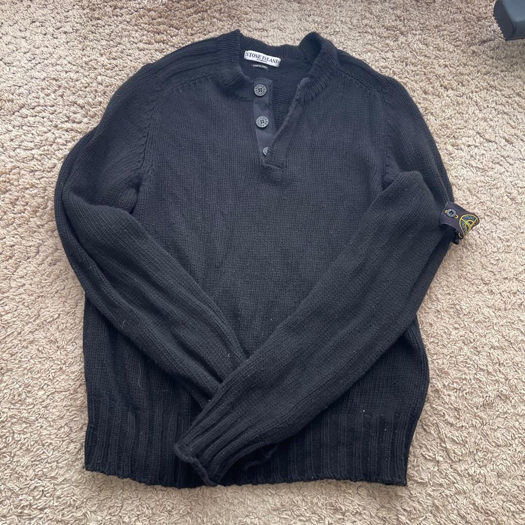 STONE  ボタン付きニット ブラック