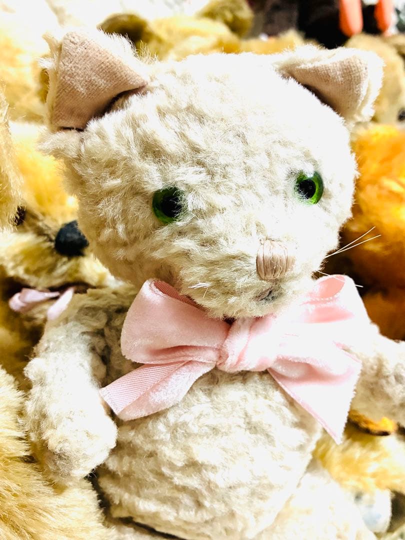 アンティーク 白猫ちゃん ぬいぐるみ