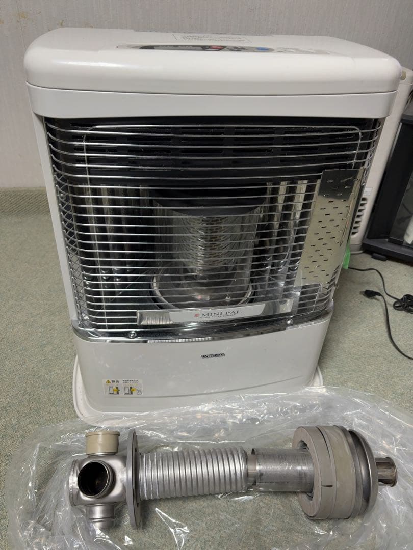 コロナ FF 石油ストーブ ミニパル FF‐VT55PL 2009年製