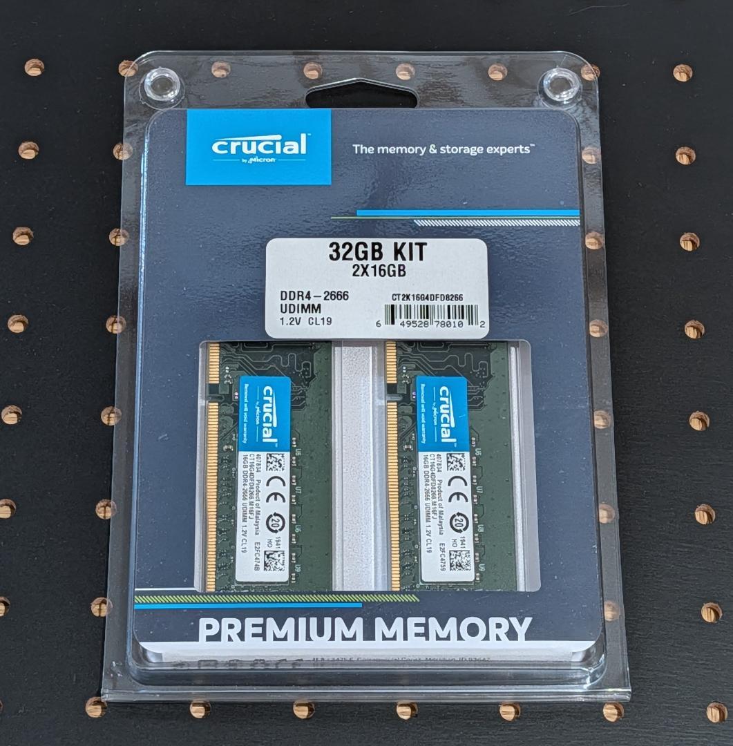 Crucial 32GB (16GB×2枚) DDR4-2666 PCメモリ
