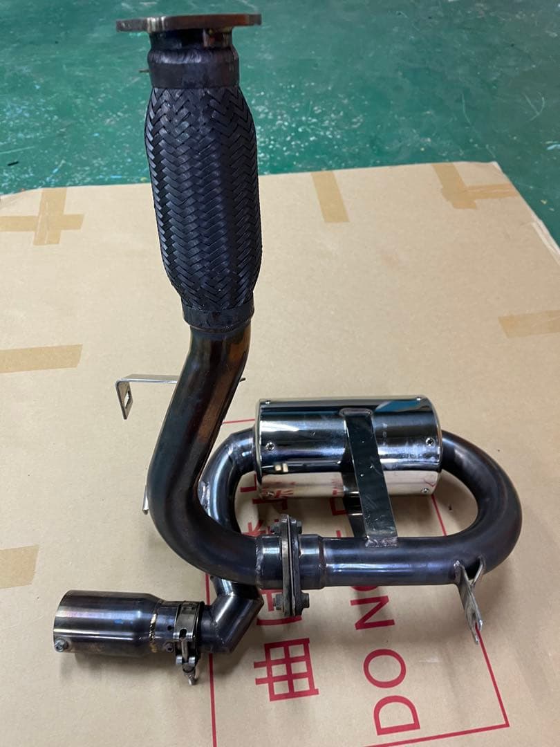 サンバートラック社外マフラー