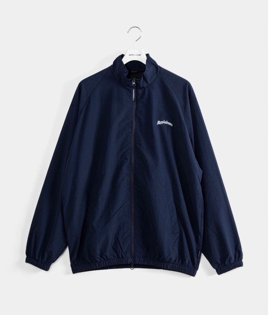 山*ん様 【即完売】アップルバム　ナイロンジャケット