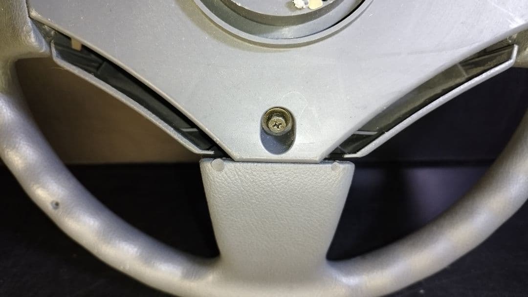 ランドクルーザー70 純正ステアリング