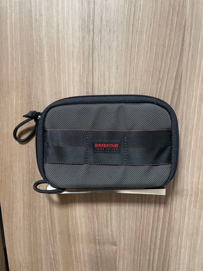 【極美品】BRIEFING ショートウォレット ウォレット 財布 ロゴ マルチ