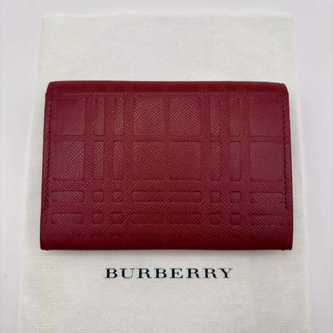 【極美品】　BURBERRY 名刺入れ　カードケース　エンボス　レッド　レザー