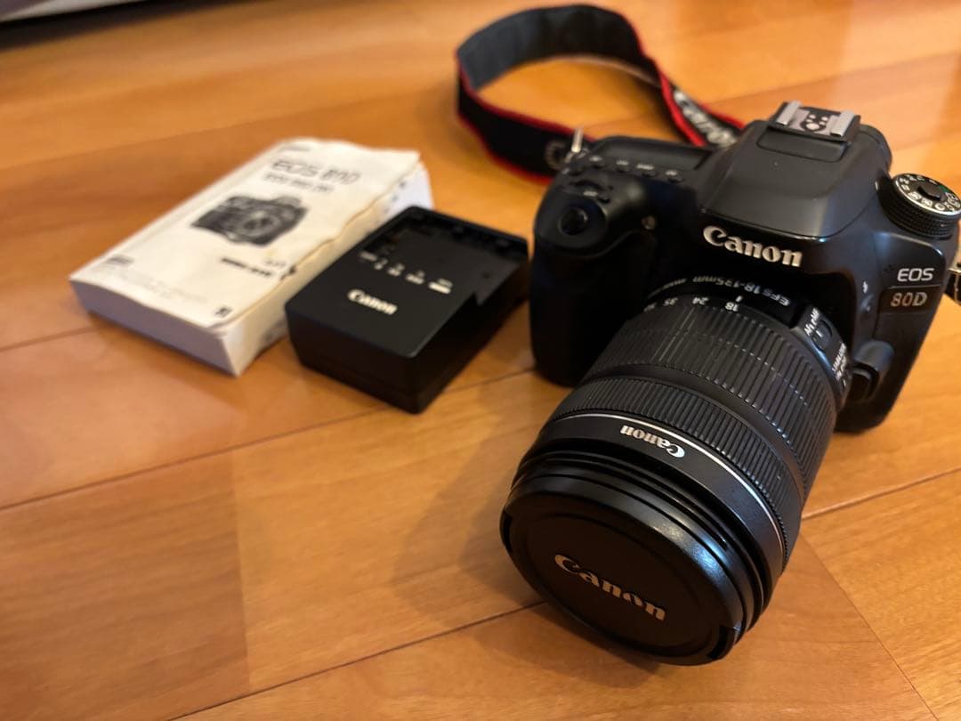 EOS80Dとレンズのセット