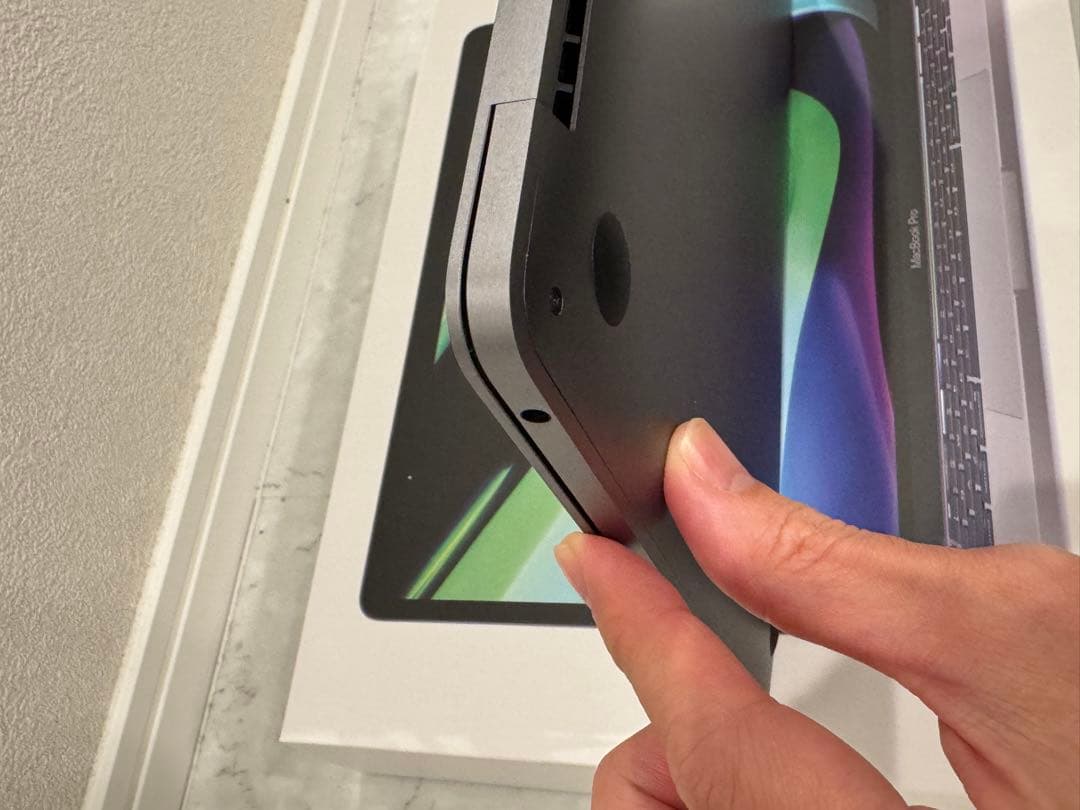 R*o様 極美品　Apple MacBook Pro M1 2020 本体