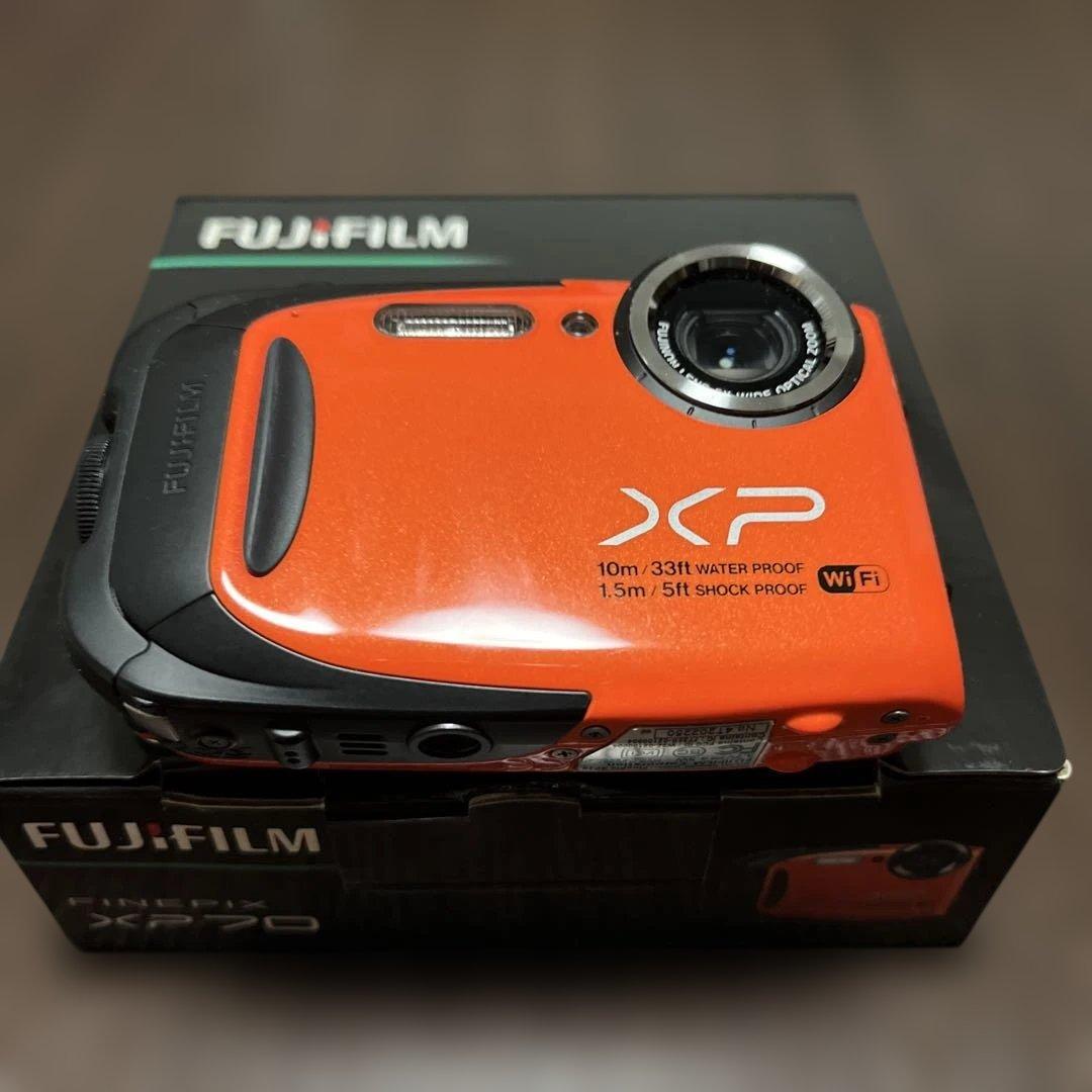 【美品】FUJIFILM FINEPIX XP70 コンパクトデジタルカメラ