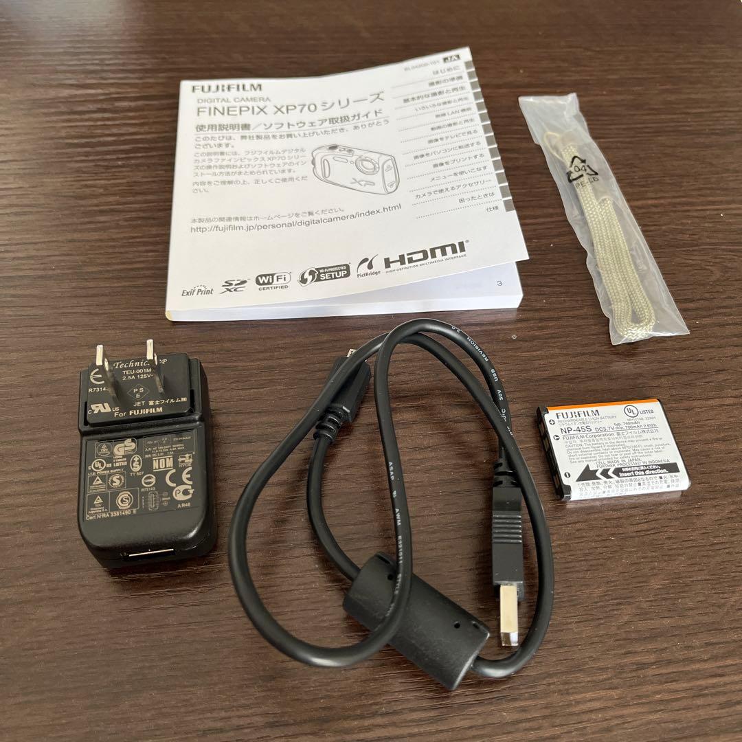【美品】FUJIFILM FINEPIX XP70 コンパクトデジタルカメラ