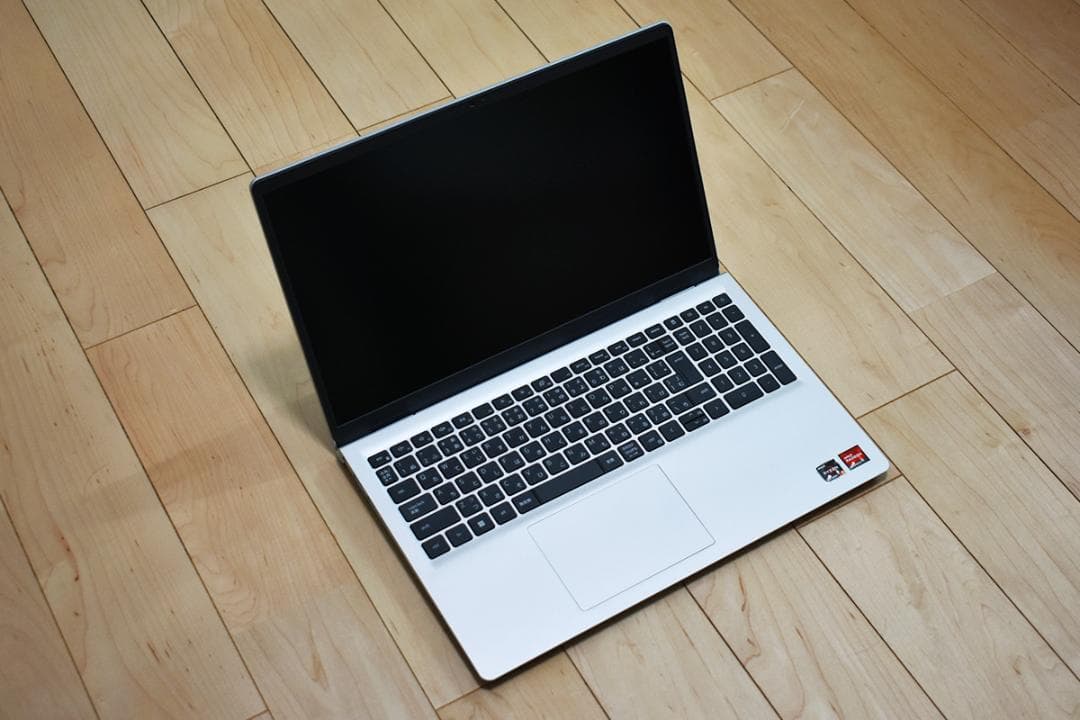 Windowsノート本体 Dell Inspiron 15 3535/16GB/SSD512