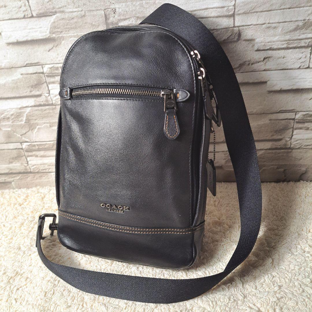 【極美品】コーチCOACHボディバッグ　ショルダーバッグ　レザー本革　ブラック
